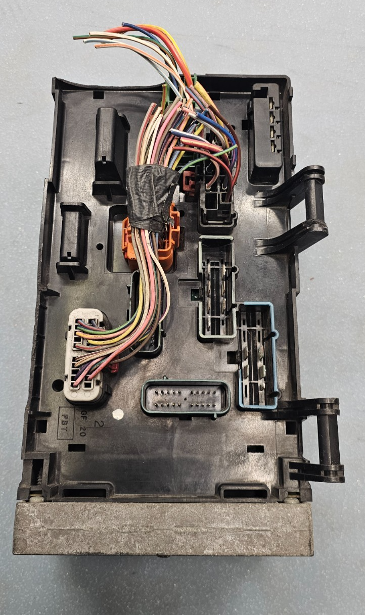 🔥06-07 DODGE GRAND CARAVAN TOWN COUNTRY TIPM FUSE BOX JUNCTION CONTROL MODULE