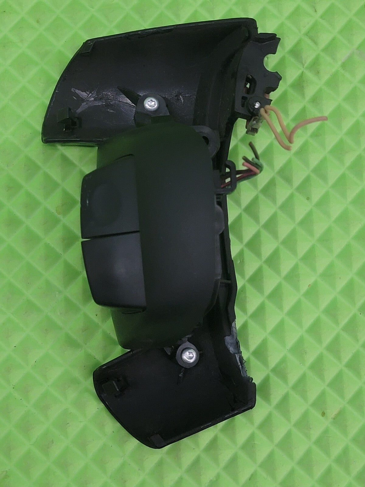🔥2009 - 2012 Buick Enclave Black Power Steering Wheel switch right SW45