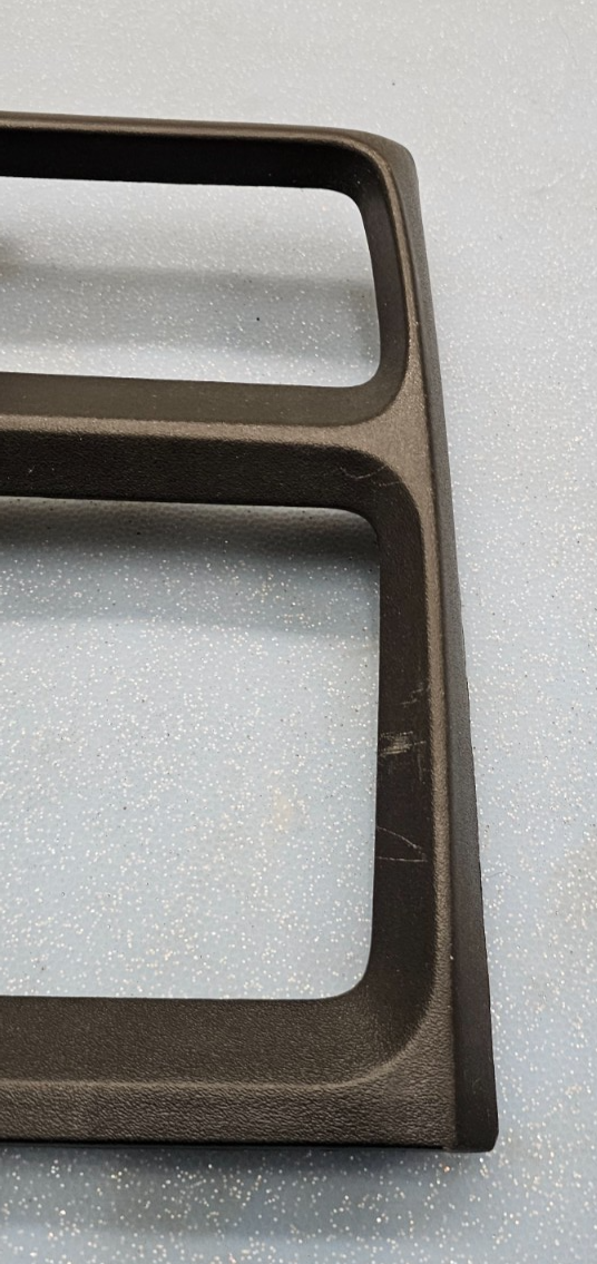 🔥92-94 CAVALIER DASH FM RADIO STEREO DISPLAY CLIMATE CONTROL BEZEL TRIM BLACK