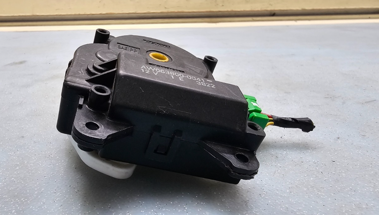 🔥03-07 Honda Accord 4dr  climate front right Air Blend Door actuator MODE OEM