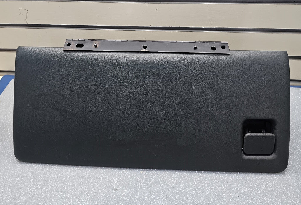 🔥99-06 SILVERADO SIERRA Dash GLOVE BOX Storage Compartment Assembly GRAPHITE G3