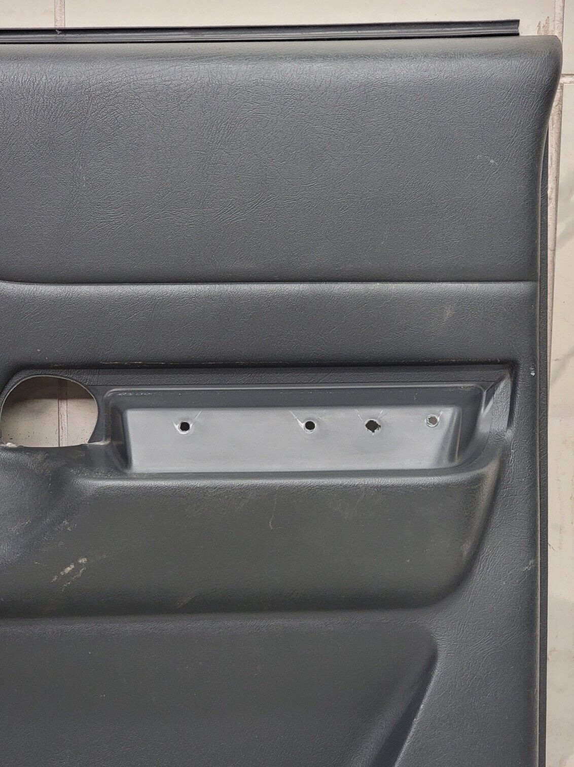 98-04 Chevy Blazer Jimmy S-10 GMC Sonoma Front Door Panels MANUAL OEM RIGHT GRAY
