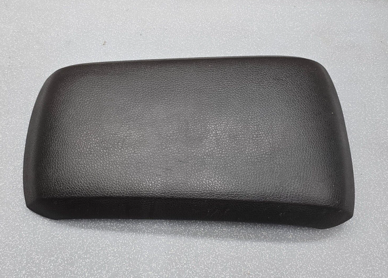 07-10 Edge Front Center Console Lid Leather Armrest Assembly Top Cover Black