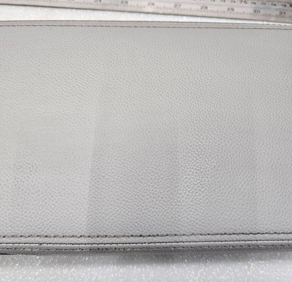 🔥04-09 Dodge DURANGO Center Console ARMREST LID Compartment Top LIGHT GRAY L5