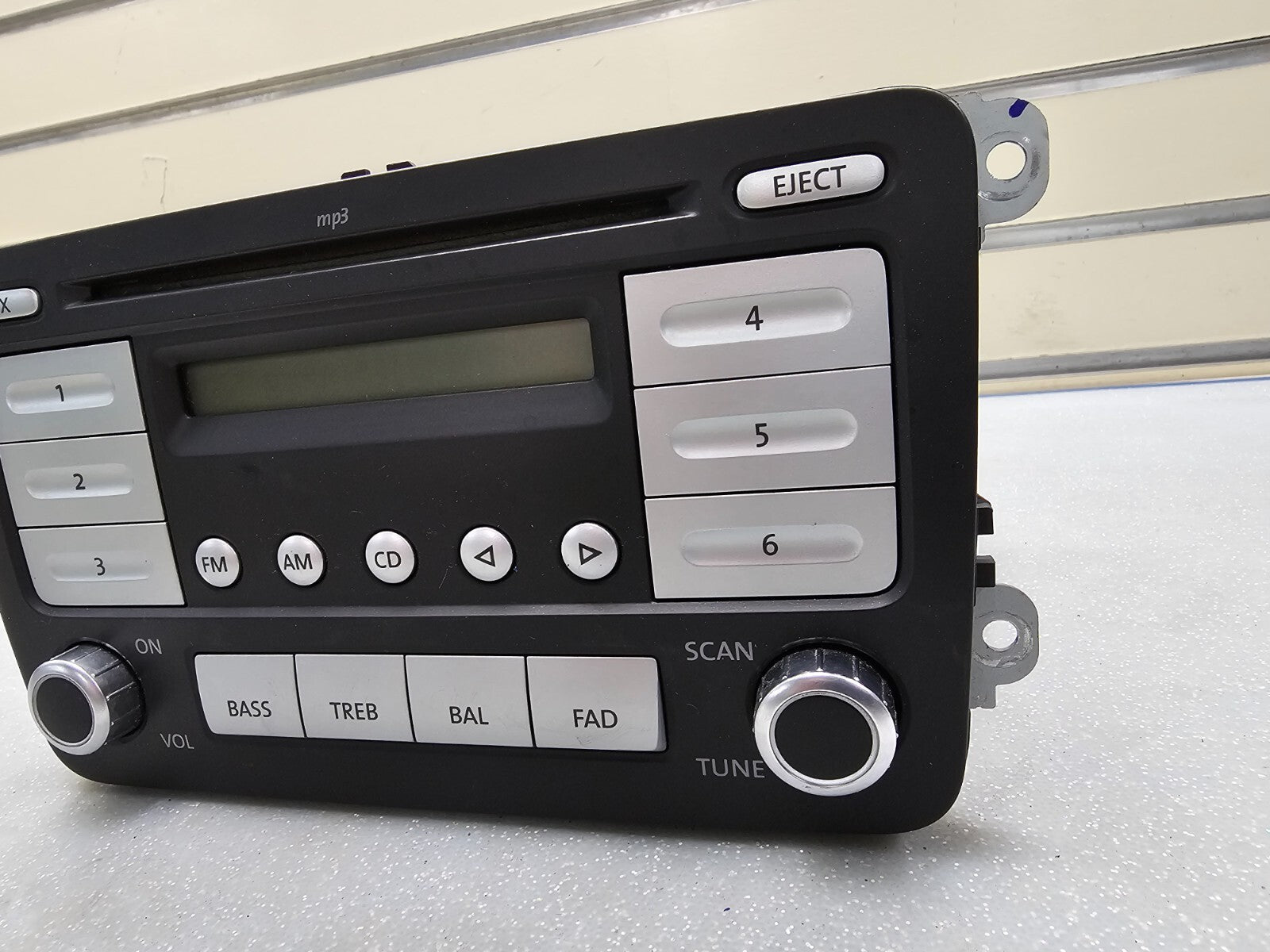🔥06-10 VW Passat Jetta Radio CD Gps Screen Navigation OEM 28179833