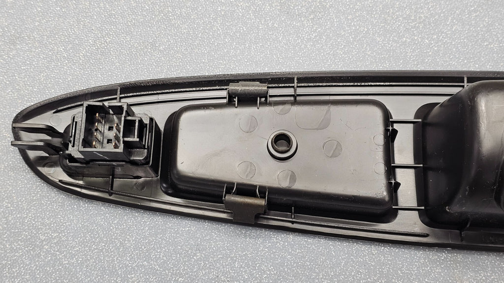 🔥06-08 Chevy Impala Right Passenger Power Window Switch Bezel Assembly Black