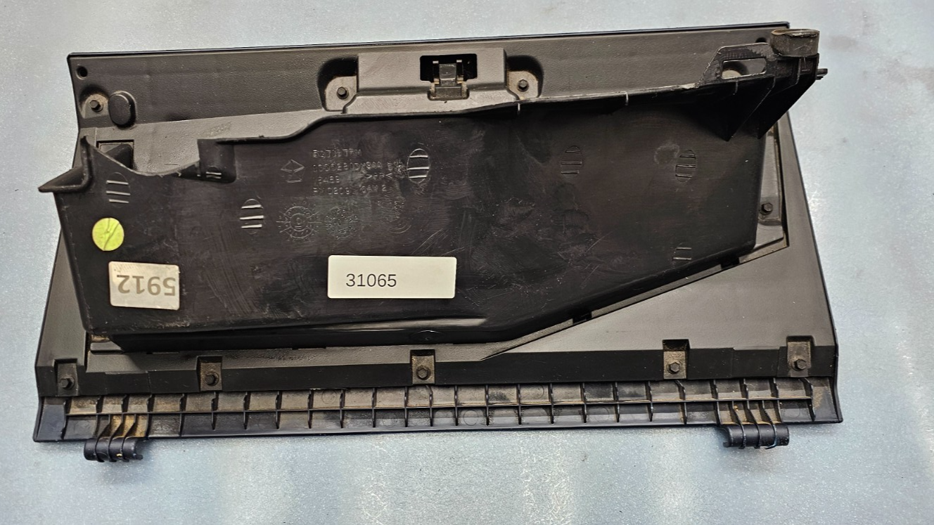 🔥02-05 RAM 1500 2500 Dash GLOVE BOX Storage Compartment Assembly BLACK G22