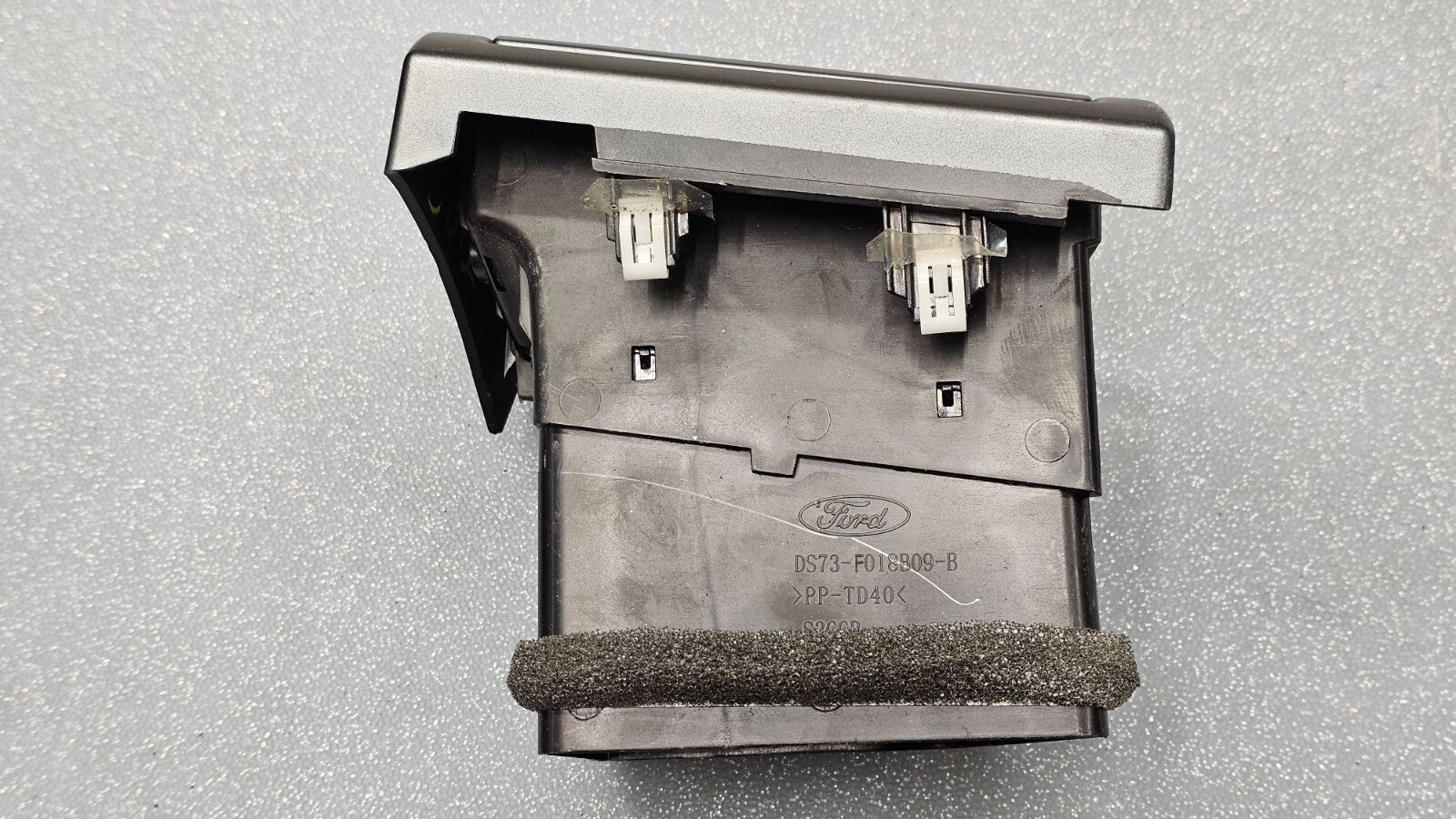 🔥13-20 FORD FUSION Left Driver DASH AIR VENT Heater TRIM ASSEMBLY SILVER OEM