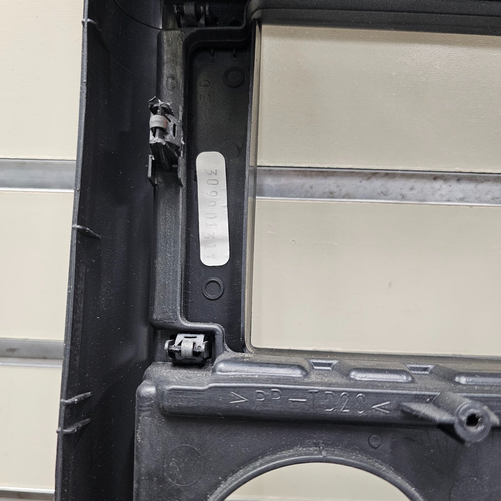 🔥03-06 Element Front Center Dash AM FM Radio Bezel Trim Panel Climate DK GRAY