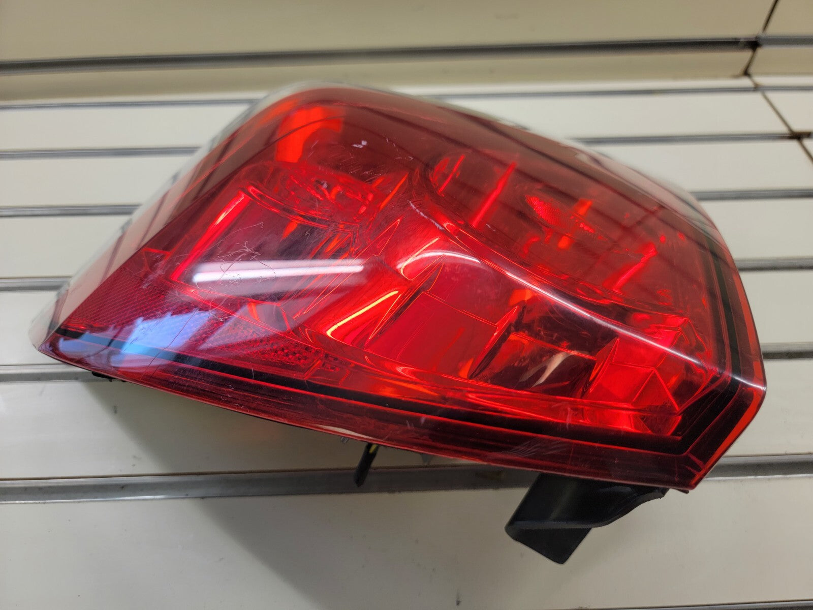 🔥2006-2013 CHEVROLET IMPALA TAIL LIGHT taillight LAMP RIGHT PASSENGER