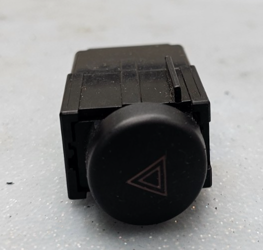 🔥03-08 Toyota Matrix Hazard Warning Light SWITCH Button Black OEM