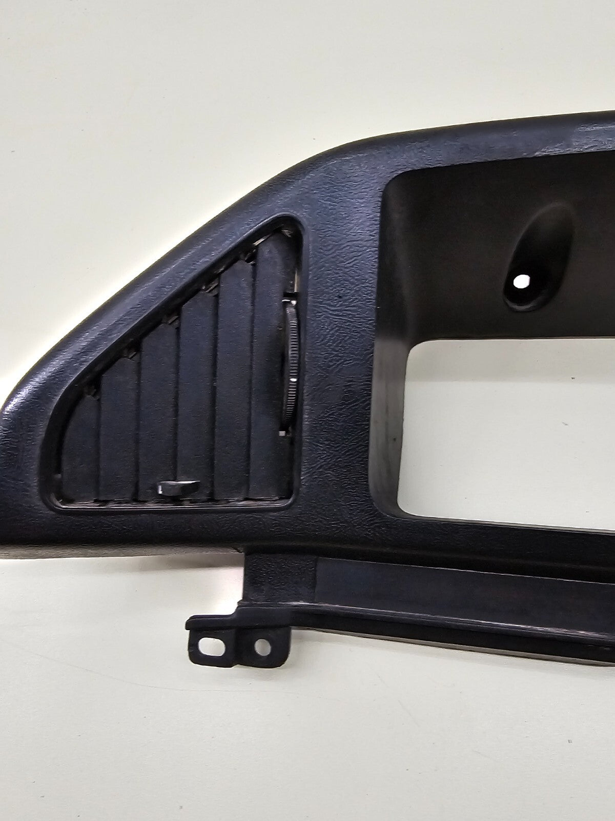 87-91 Ford F150 BRONCO Dash Instrument CLUSTER Bezel Speedo Gauge Trim Black C11