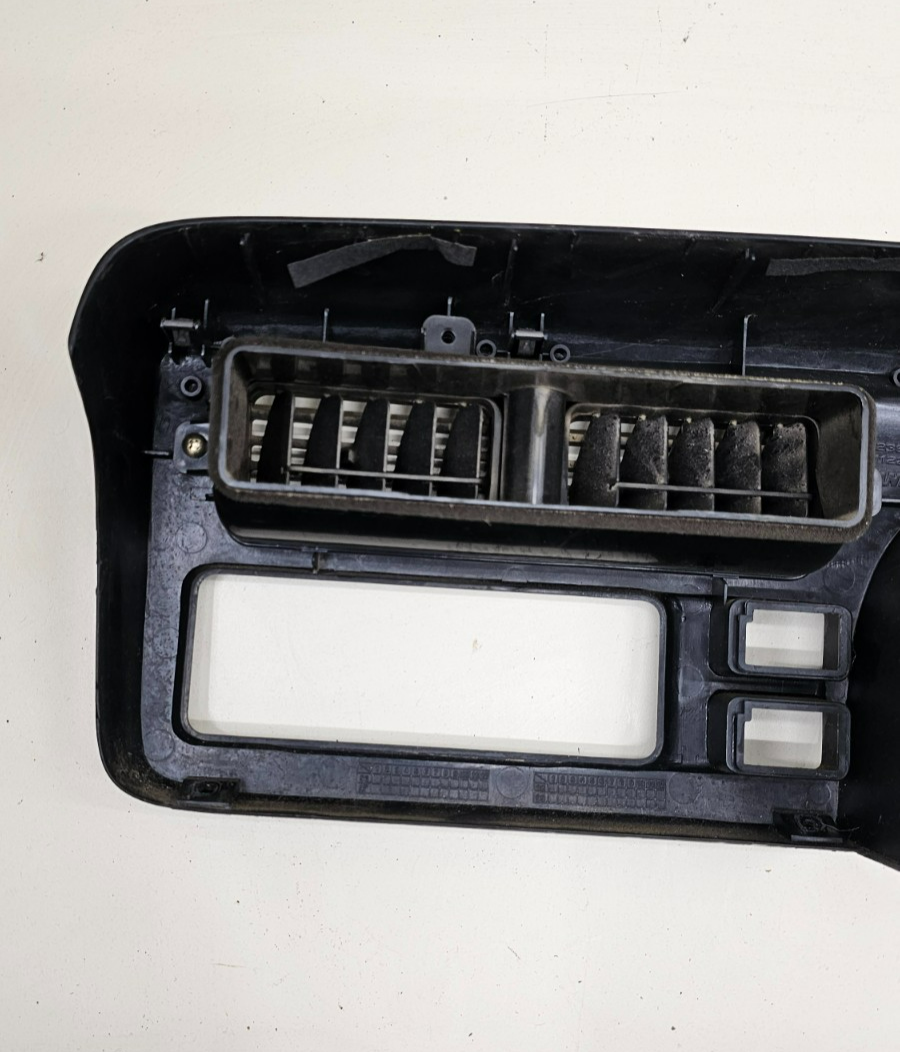 98-01 Frontier Xterra Dash Instrument Cluster Speedometer Bezel Trim Black Panel