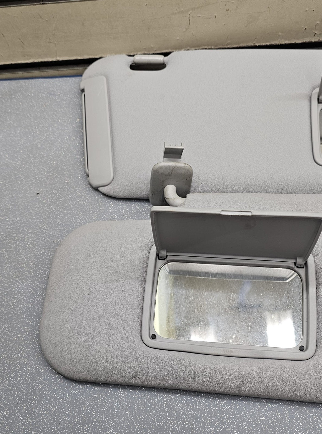 🔥07-12 Mazda CX-7 Sun Visor Left Driver Master Right Passenger RH LH Set OEM