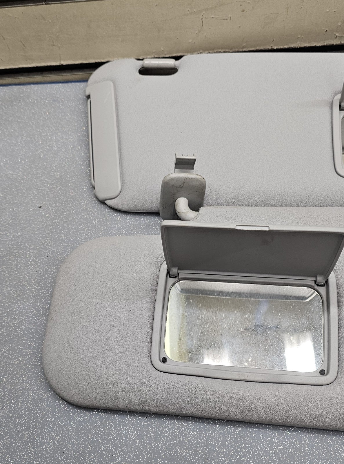 🔥07-12 Mazda CX-7 Sun Visor Left Driver Master Right Passenger RH LH Set OEM