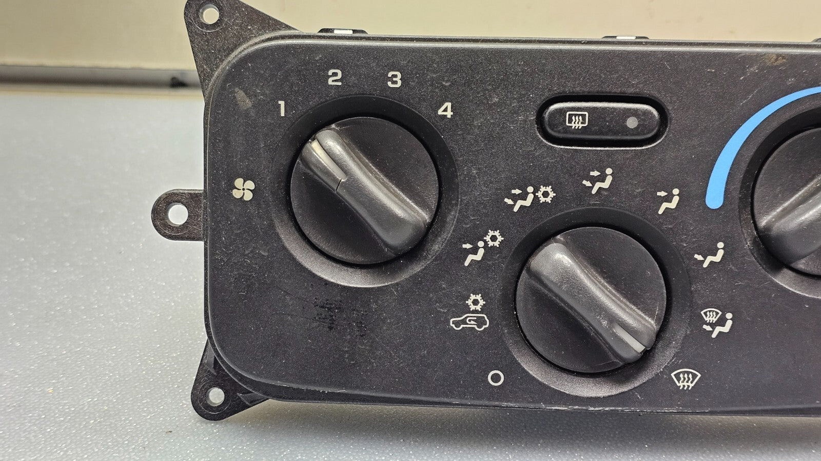 🔥04-07 Jeep Liberty DASH AC Heater Temperature CLIMATE CONTROL AIR Conditioning