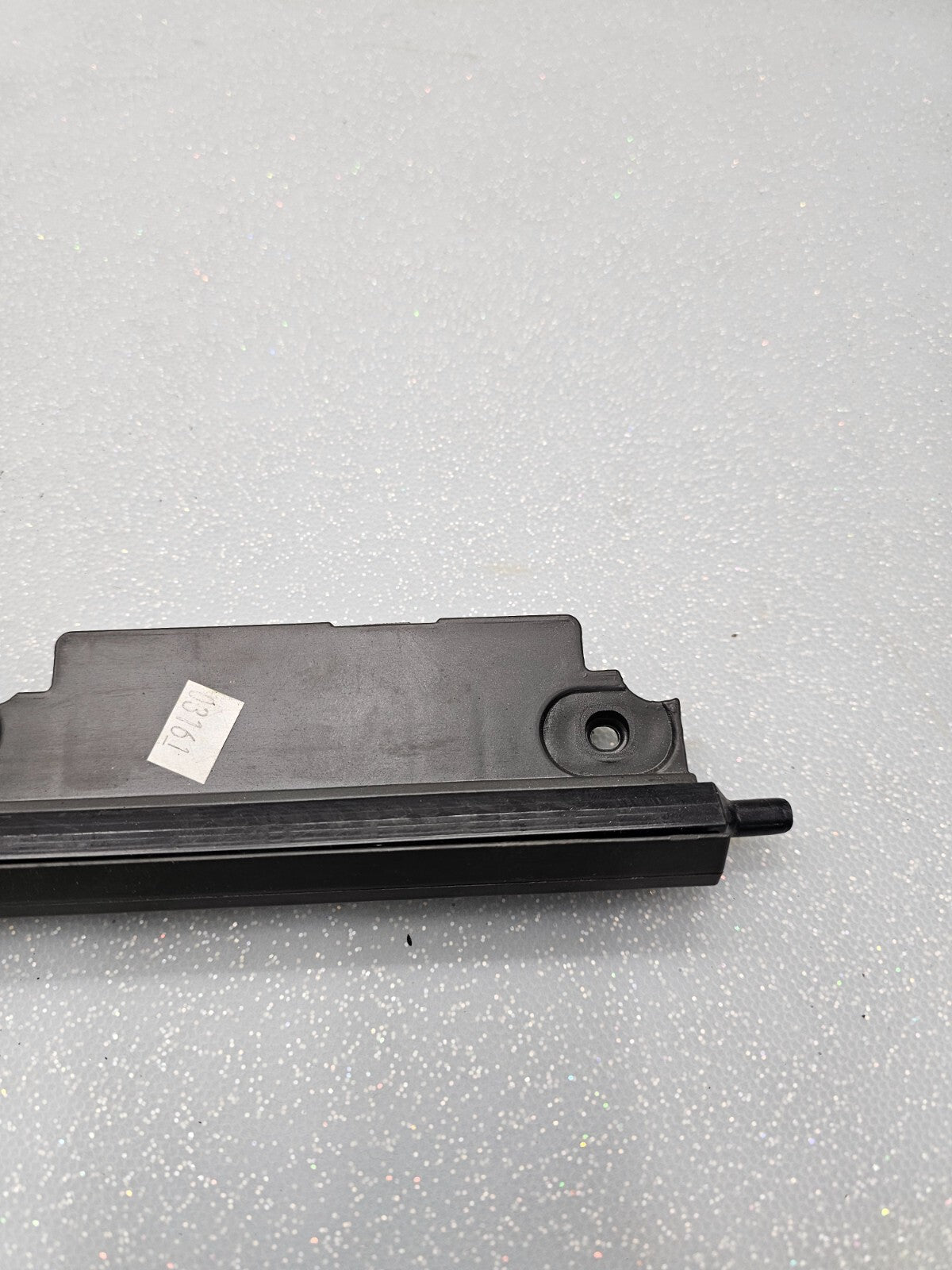 05-12 Nissan Pathfinder 05-19 Frontier Xterra Glove Box Latch Handle Compartment