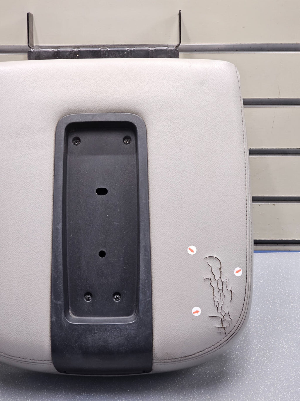 🔥07-13 Tahoe Suburban Yukon Leather Console Lid Armrest Cover Top Pad TAN JS5