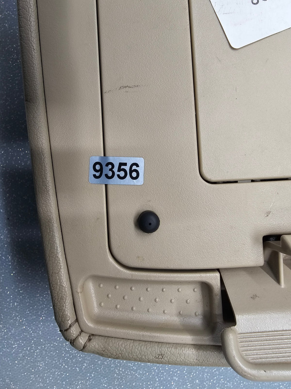 🔥07-08 Maxima Armrest Center Console Cover Sliding Lid Top Pad Storage Tan OEM