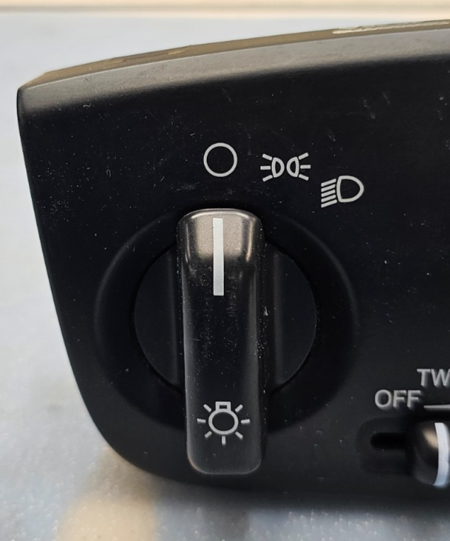 🔥00-05 Cadillac Deville Headlight Dimmer Switch Trunk Gas Door Assembly BLACK