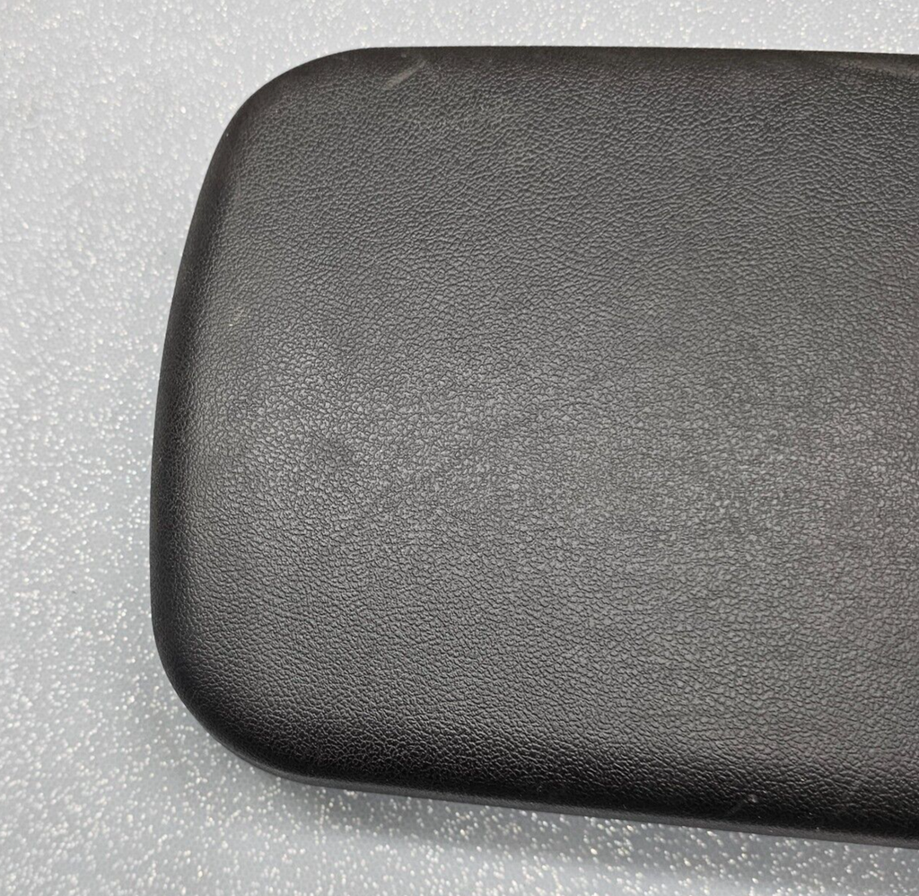 🔥05-10 Pontiac G6 Front Center Console Lid Arm Rest Top Pad Leather Black OEM