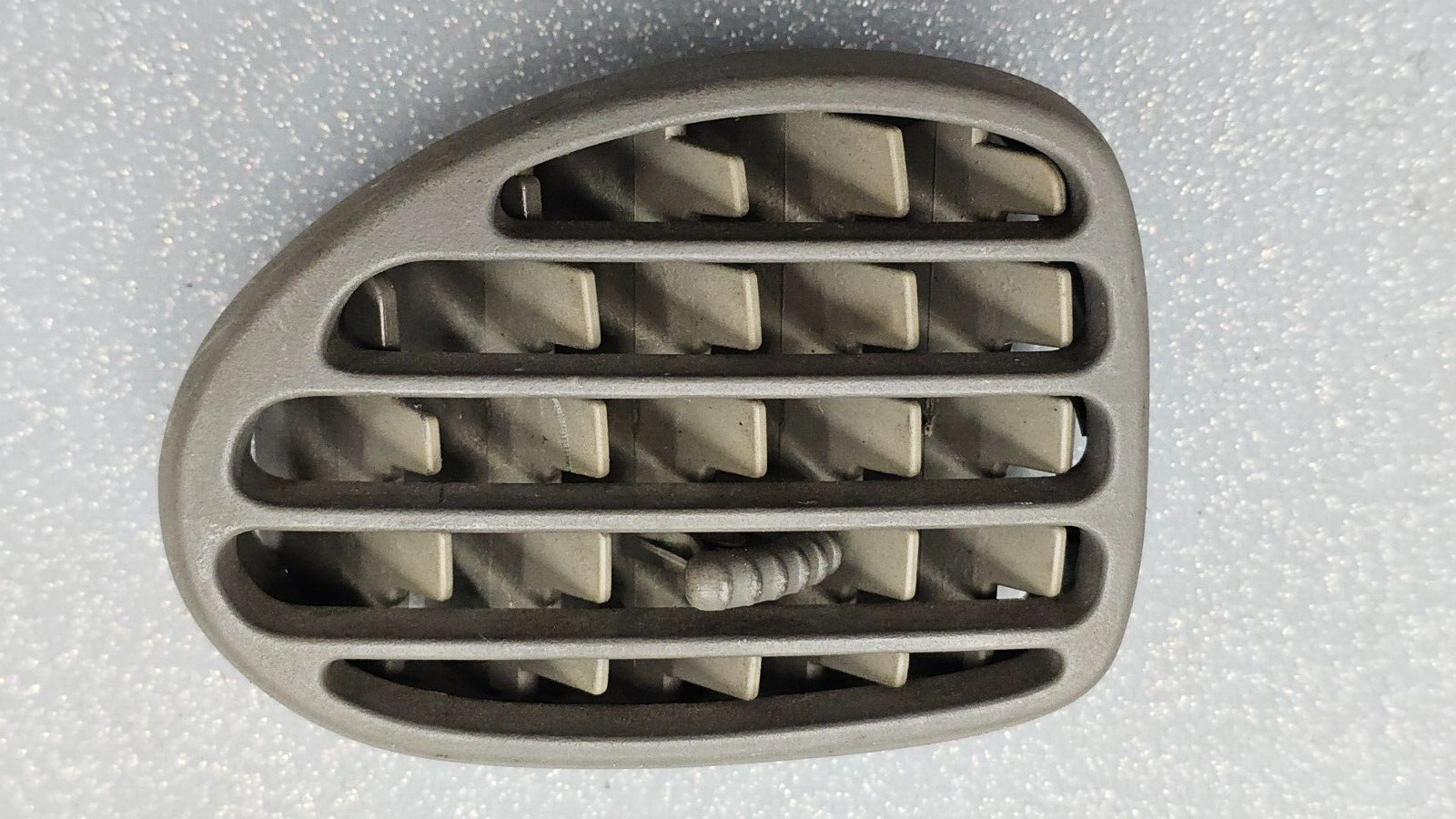 🔥02-09 Trailblazer Dash Left Driver Air Vent A/C AC Heater Panel Gray OEM