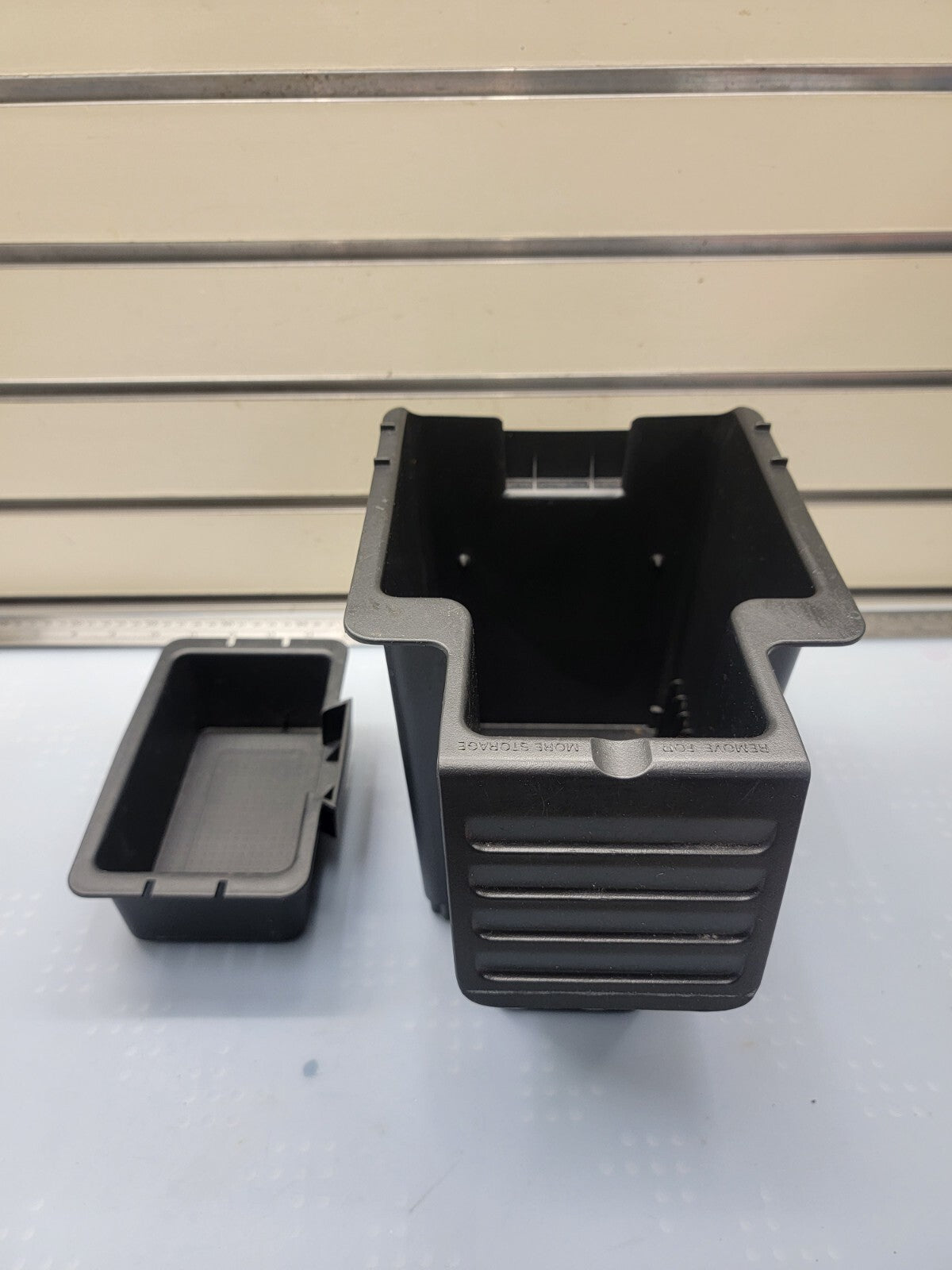 08-12 FORD ESCAPE/MERCURY MARINER CENTER CONSOLE STORAGE BIN BOX CUBBY OEM/FE