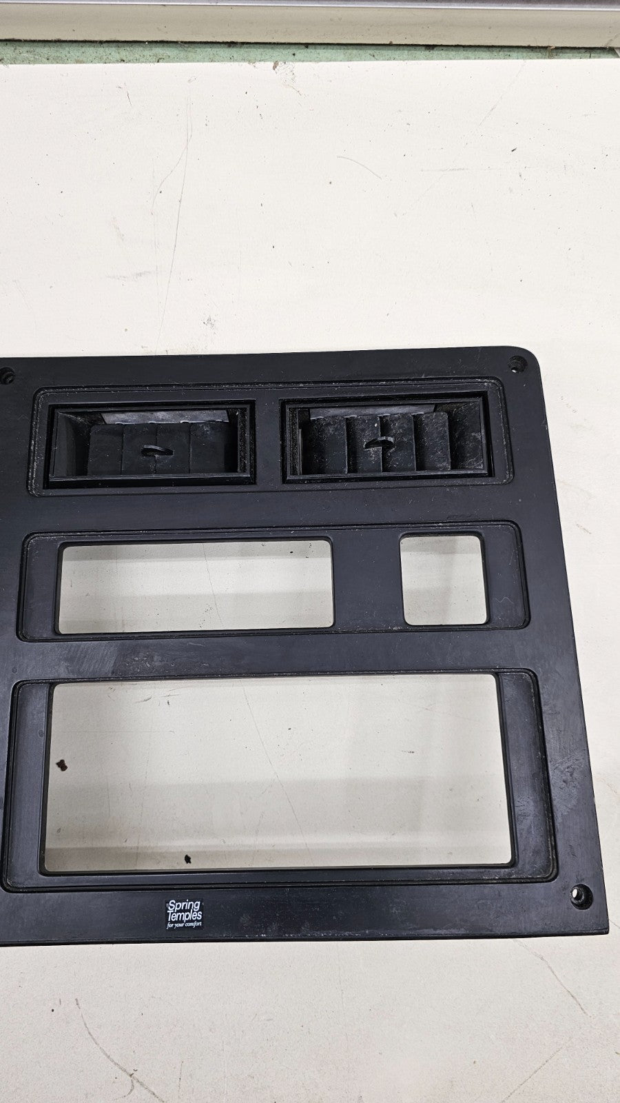 🔥87-96 Dodge Dakota INSTRUMENT CLUSTER DASH SPEEDOMETER TRIM BEZEL BLACK C29