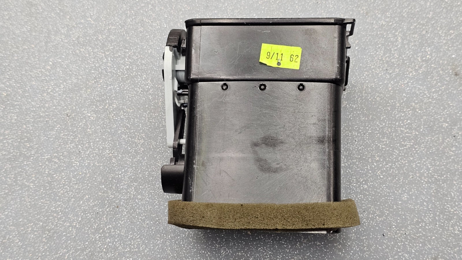 🔥05-09 Ford Five Hundred Mercury Sable Dash Left Driver Air Vent Heater Black