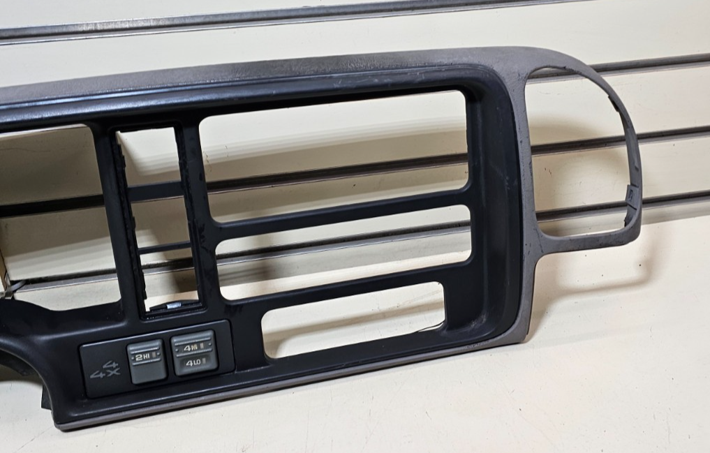🔥95-99 CHEVY GMC TRUCK SILVERADO CK Cluster Gauge Speedo Dash Bezel Gray C3