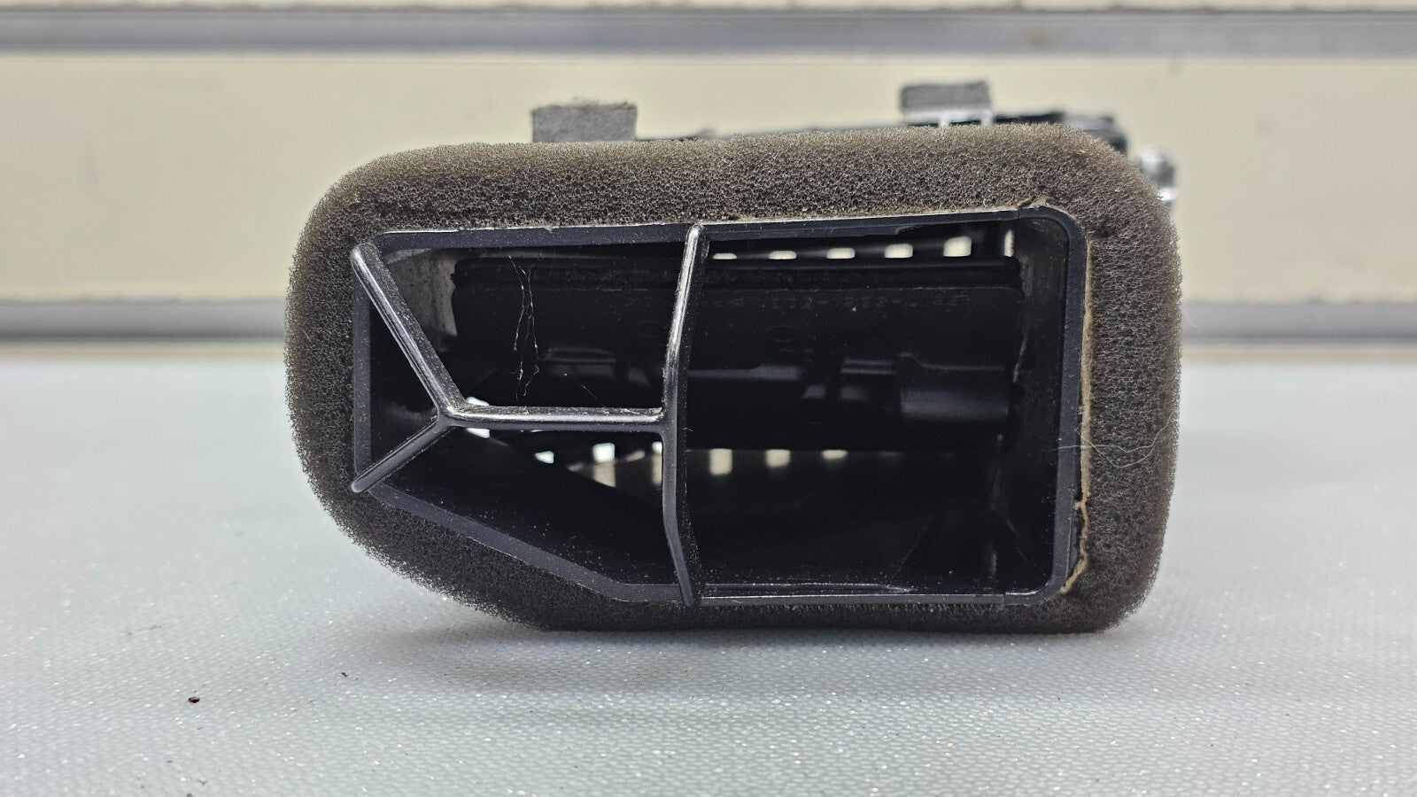 🔥04-08 MAXIMA LEFT DRIVER CENTER DASH AC HEATER AIR VENT GRILLE CONDITIONING