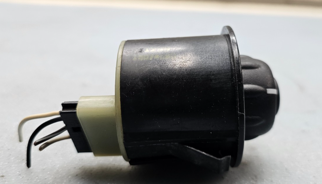 🔥02-09 Chevy Trailblazer GMC Envoy Back Rear Wiper Washer Switch Black OEM