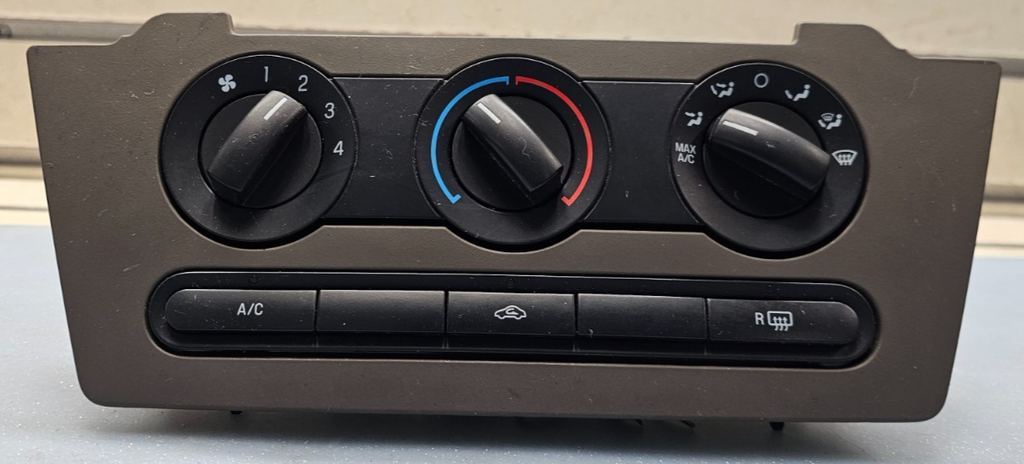 🔥06-09 Fusion Dash AC Heater Temperature Climate Control Air Conditioner Gray