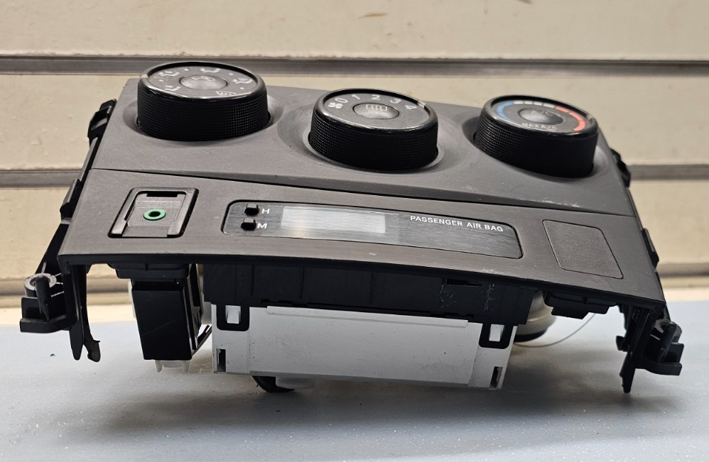 🔥09-13 TOYOTA COROLLA LE MANUAL TEMPERATURE CLIMATE HEATER CONTROL BLACK