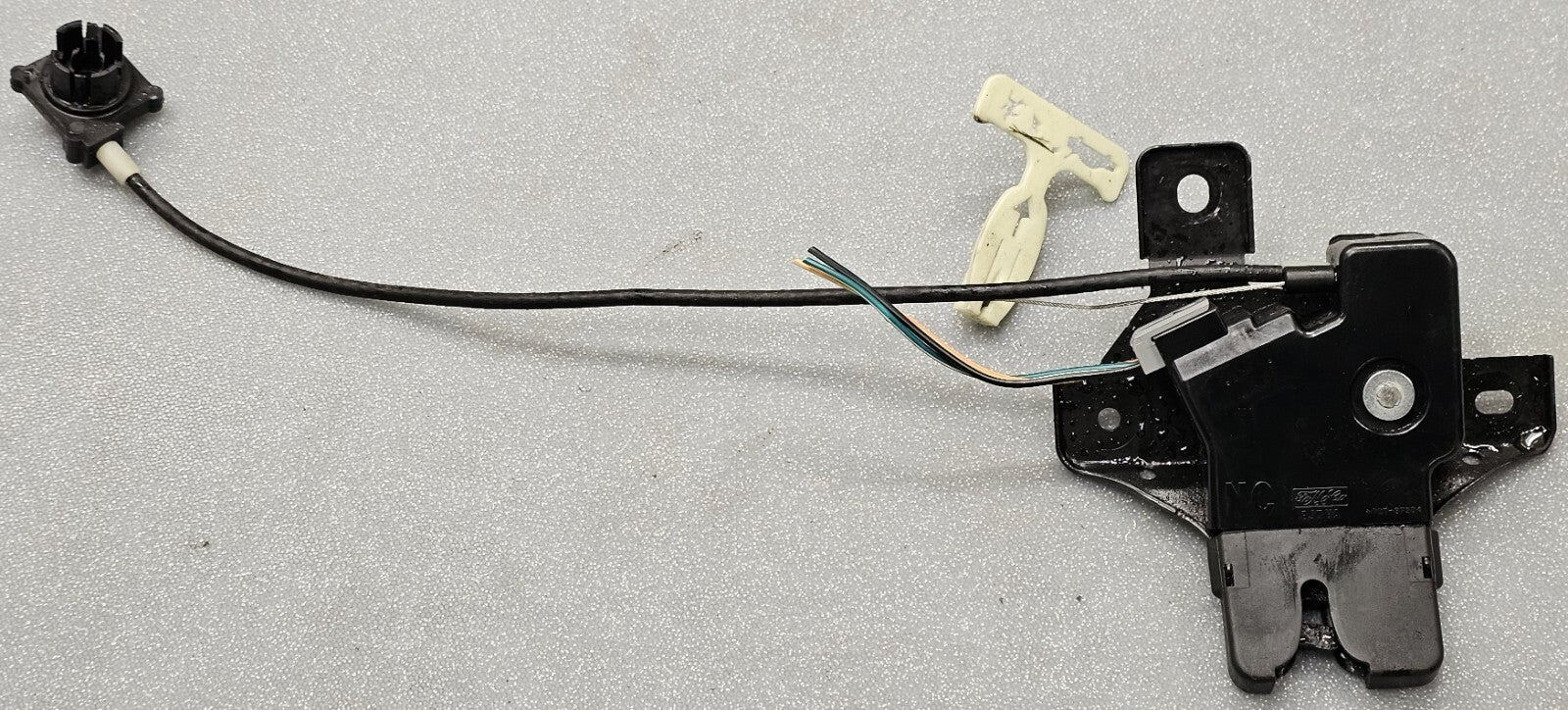 2006-2009 FORD FUSION MILAN MKZ TRUNK LID LATCH RELEASE LOCK ACTUATOR ASSEMBLY
