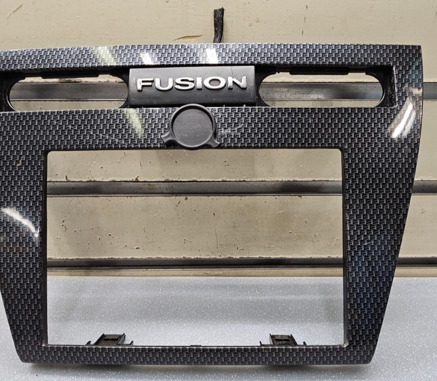 🔥06-09 Fusion Milan Center Dash Trim Panel FM Radio Stereo Bezel Carbon Black