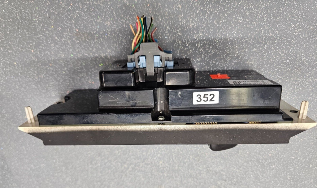 04-05 MONTE CARLO IMPALA AC HEATER CLIMATE TEMPERATURE CONTROL HVAC CONDITIONER
