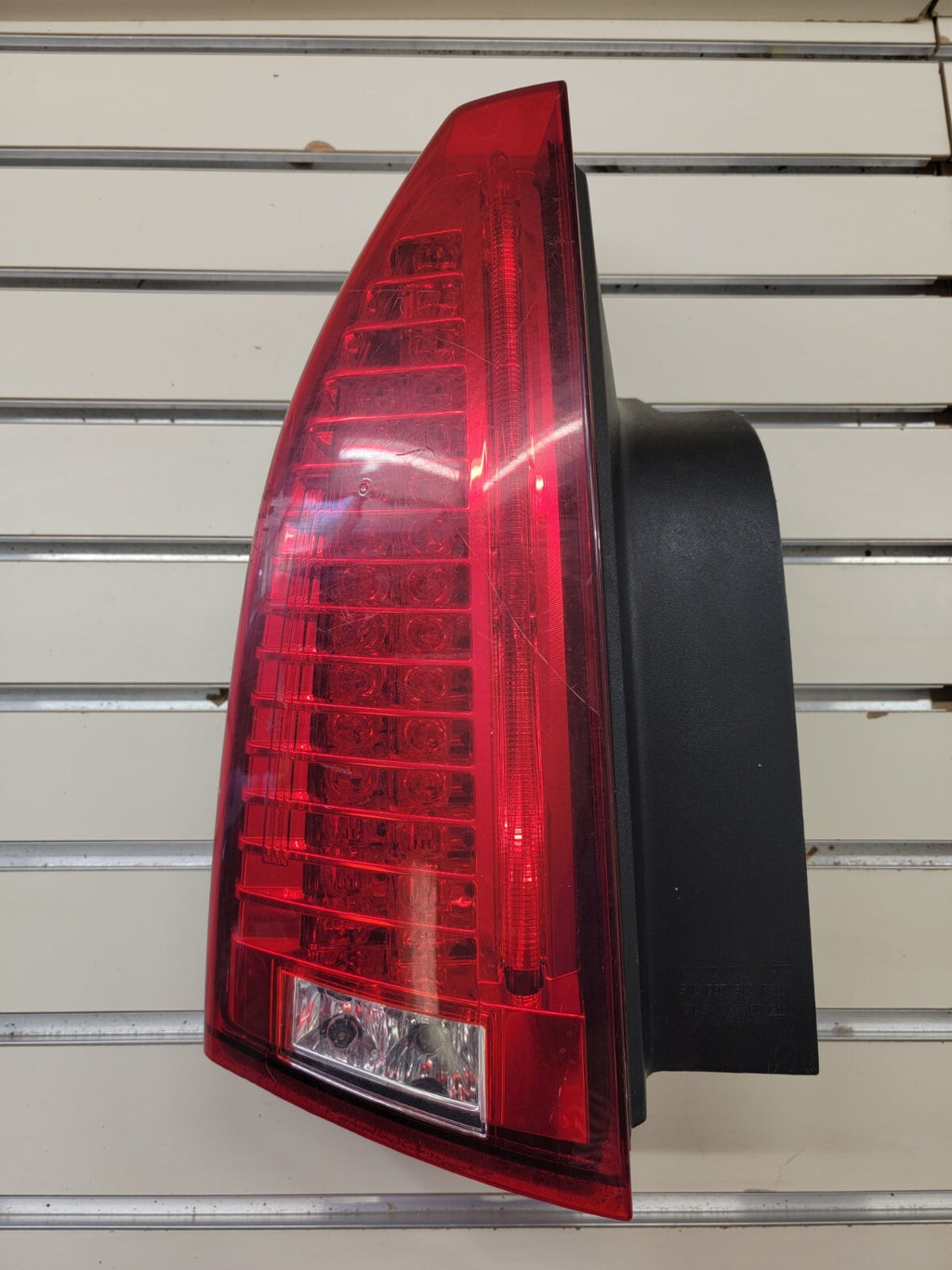 🔥2008-2013 Cadillac CTS Sedan Taillight Lamp Assembly Driver Side Left