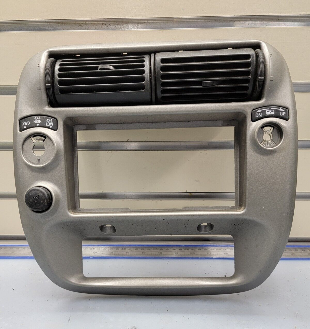 🔥95-10 Ranger EXPLORER Radio Center Dash Trim Bezel 4x4 Fog Air Vent SILVER B2