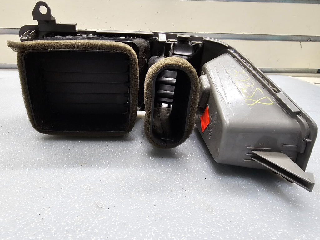 05-15 TITAN ARMADA QX56 DASH RIGHT PASSENGER AIR VENT HEATER FILTER CONDITIONER