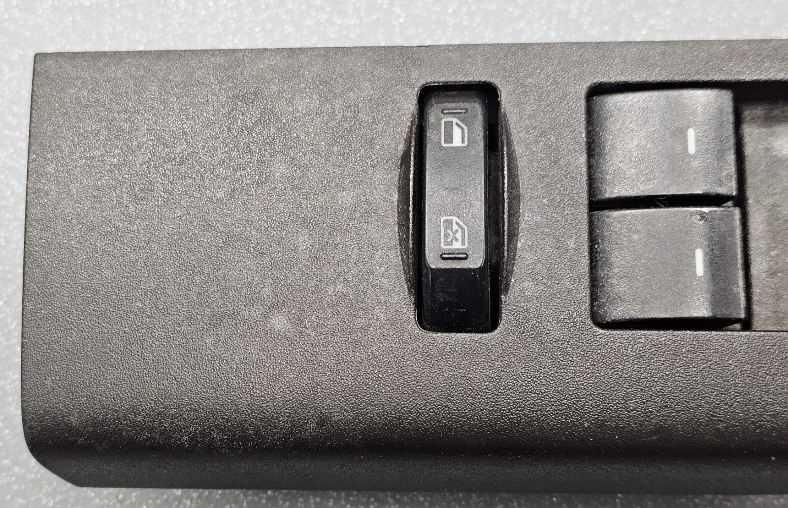 🔥08-12 Escape Focus Left Driver Door Master Power Window Switch Assembly Black