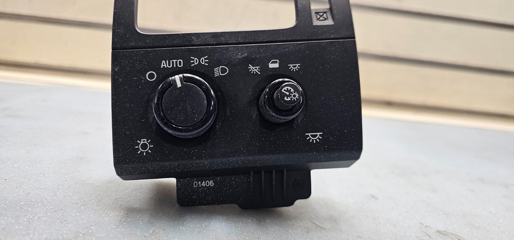 🔥2005-2007 Saturn Relay Headlight Light Switch Control Black OEM