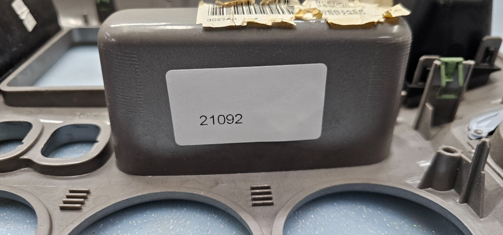 🔥2001-2007 FORD ESCAPE CENTER DASH RADIO A/C CLIMATE TRIM BEZEL SILVER OEM