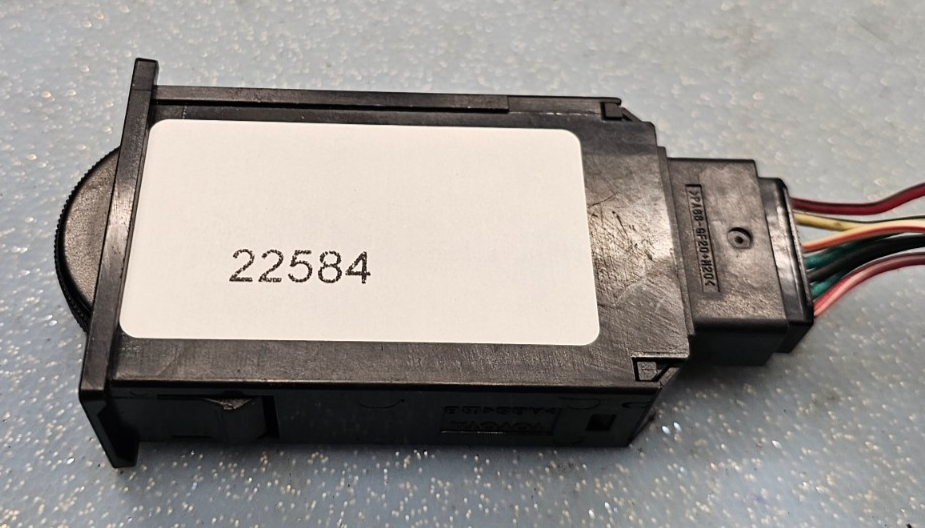03-08 Toyota Matrix Pontiac Vibe dash dome light dimmer switch rheostat/TM Black
