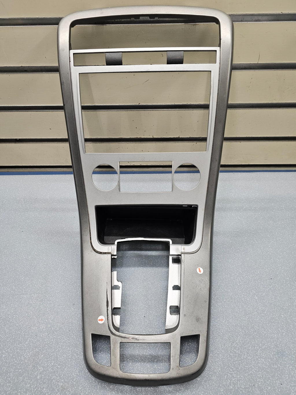 🔥07-09 Equinox Center Dash AM FM Radio Stereo Climate Bezel Trim Panel Silver
