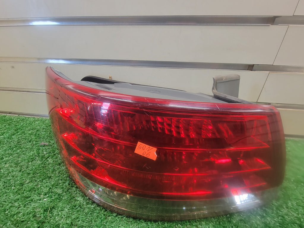 🔥06-08 Hyundai Sonata Outer Tail Light Assembly Lamp Left Driver Chrome Halogen