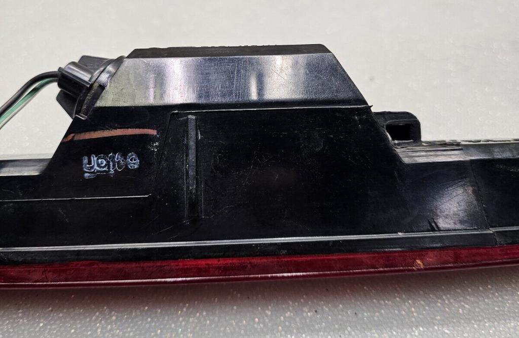 🔥2005-2007 Honda Odyssey Spoiler Third Brake Light Tail Light Assembly OEM
