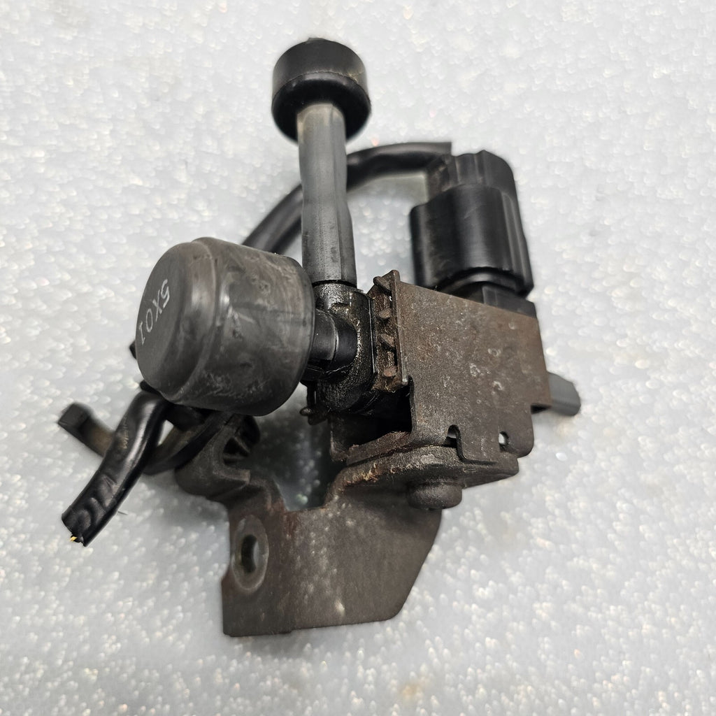 02-06 Honda CRV Acura RSX Bypass Control Valve Solenoid IMRC Intake Manifold OEM
