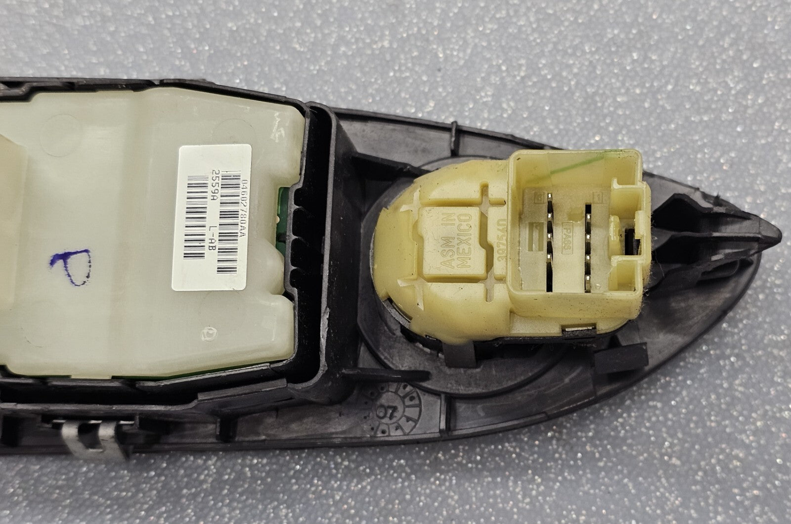 07-10 Charger Magnum Durango Dakota Master Power Window Switch Left Driver Black
