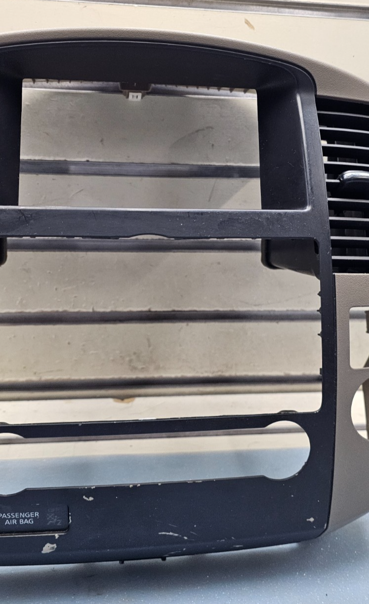 🔥2008–2012 Nissan Pathfinder Radio & Climate Control Dash Bezel  OEM